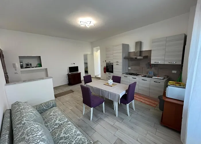 Rondini Line - Terraced Penthouse 5 Minutes From Metro C